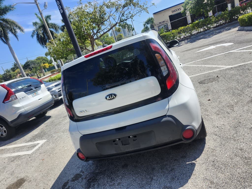 2016 Kia Soul - photo 1