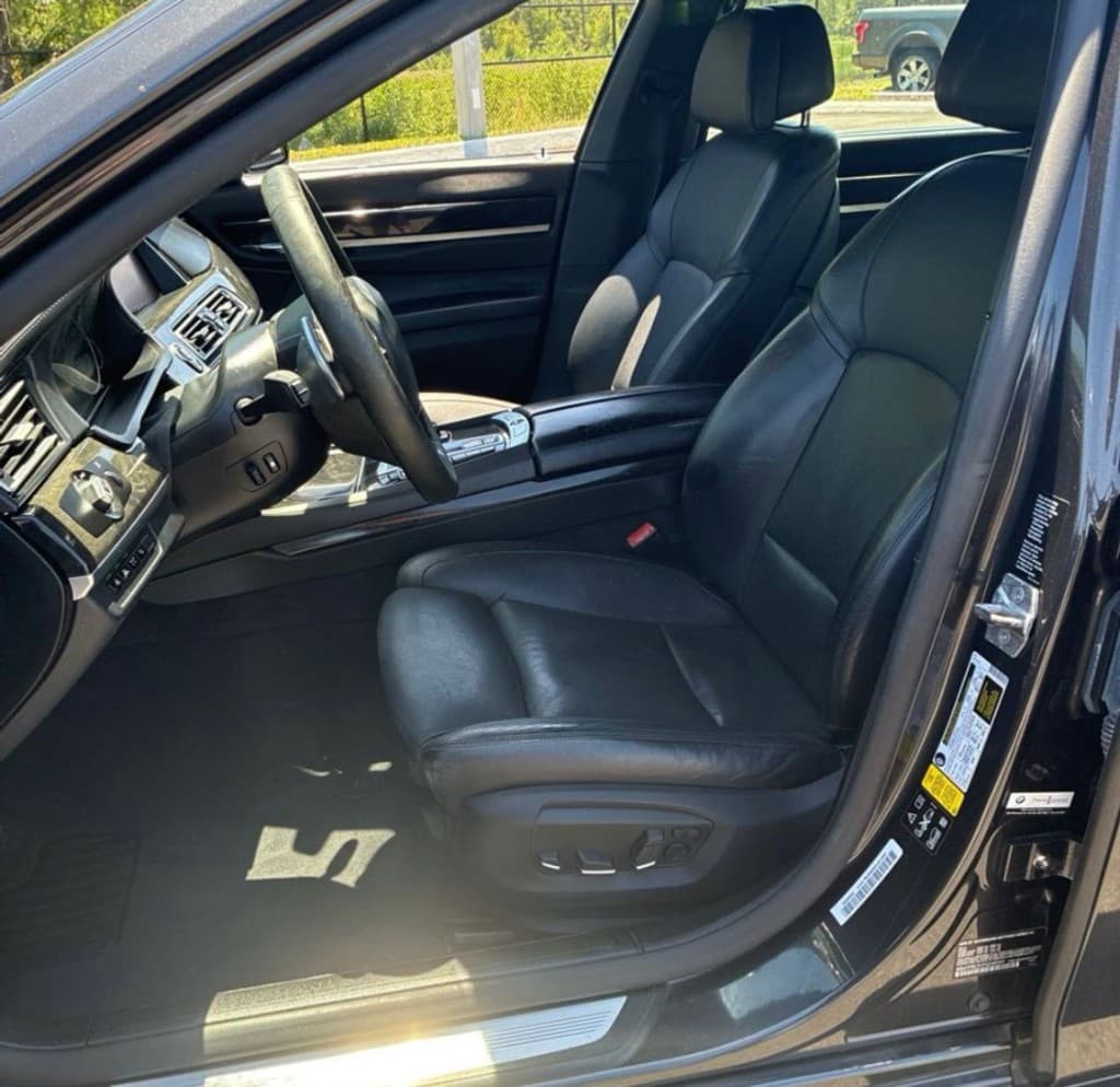 2013 BMW 7 Series 750Li xDrive